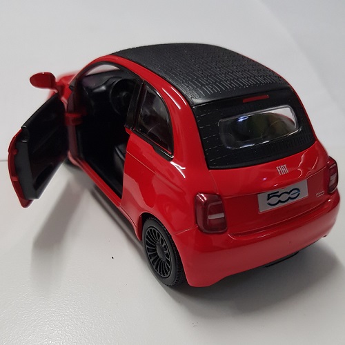 Kinsmart Kinsmart Fiat 500e modèle réduit sous pression avec moteur à tirer, échelle 1:28
