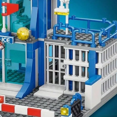   Blocs de construction commissariat de police avec voiture de police, fourgon de bandit et 10 figurines, plus de 500 blocs, compatible avec Lego - ver